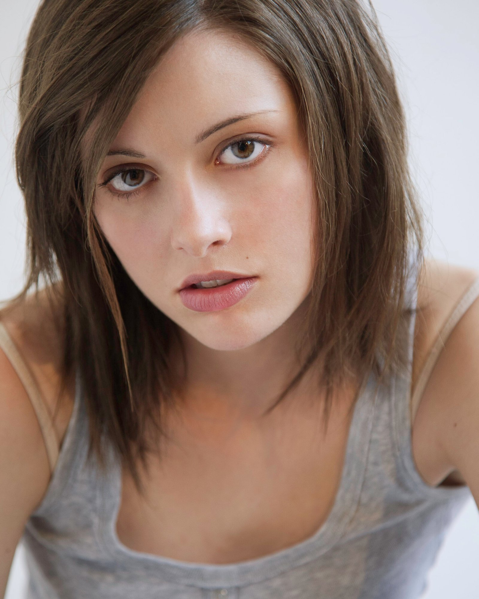 vivien cardone