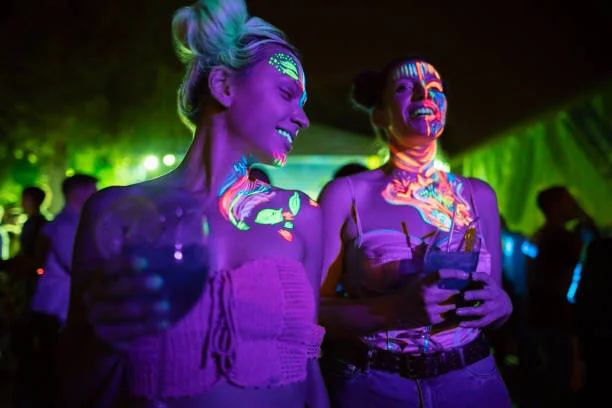 what to wear to a glow in the dark party