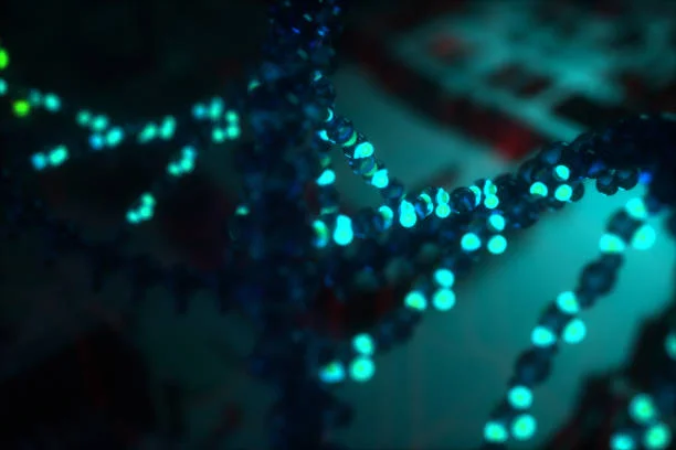 glow in the dark beads
